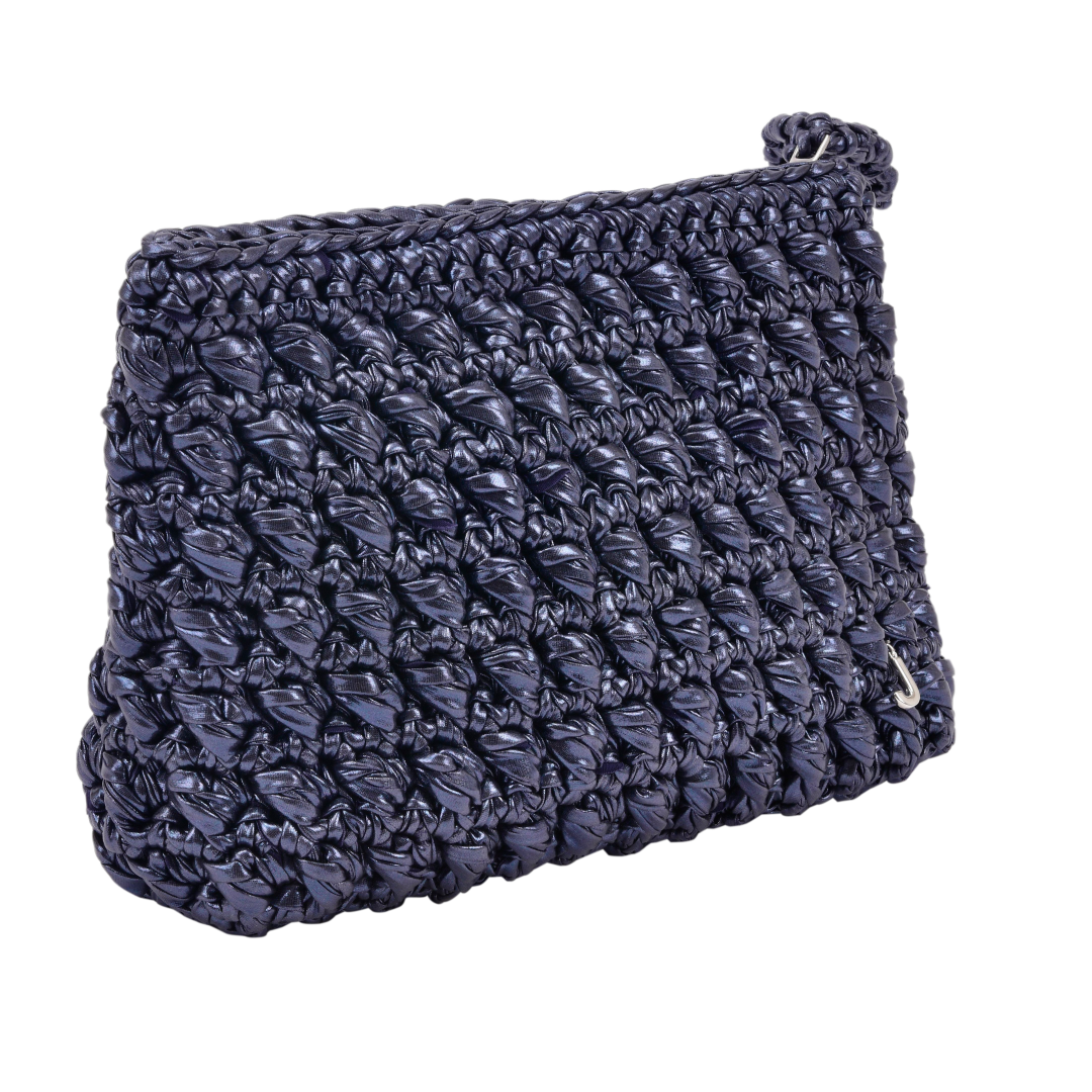 CATCH  ME   NAVY CLUTCH